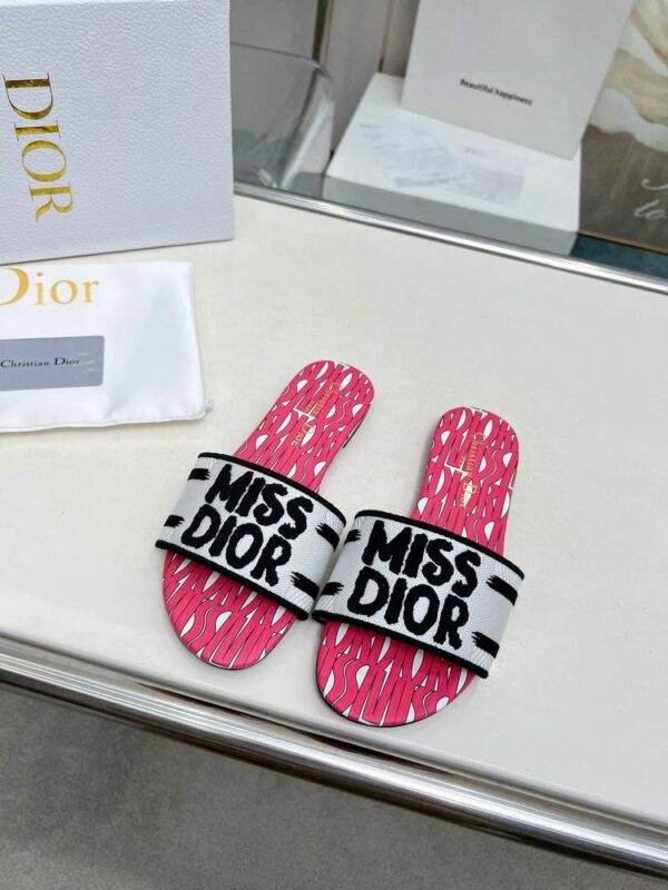 New Fashion Shoes D3152.2