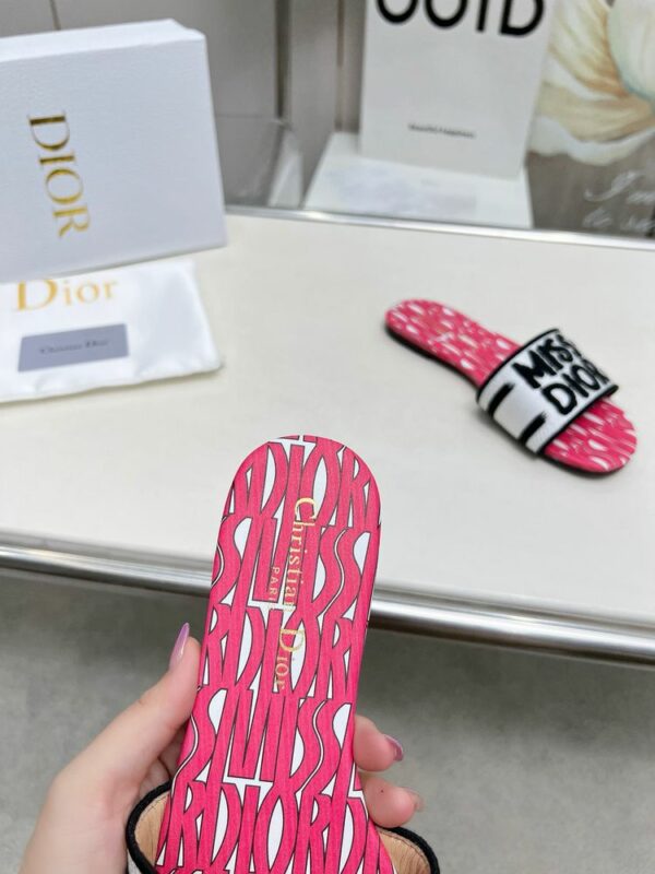 New Fashion Shoes D3152.2