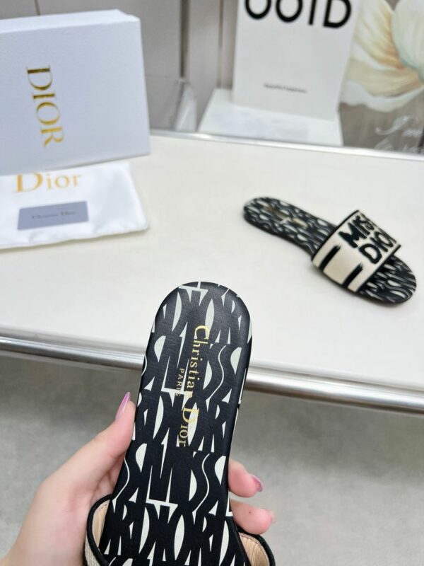New Fashion Shoes D3152.2