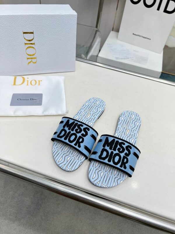 New Fashion Shoes D3152.2