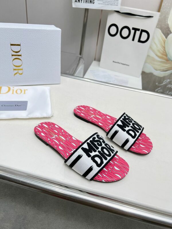New Fashion Shoes D3152.2
