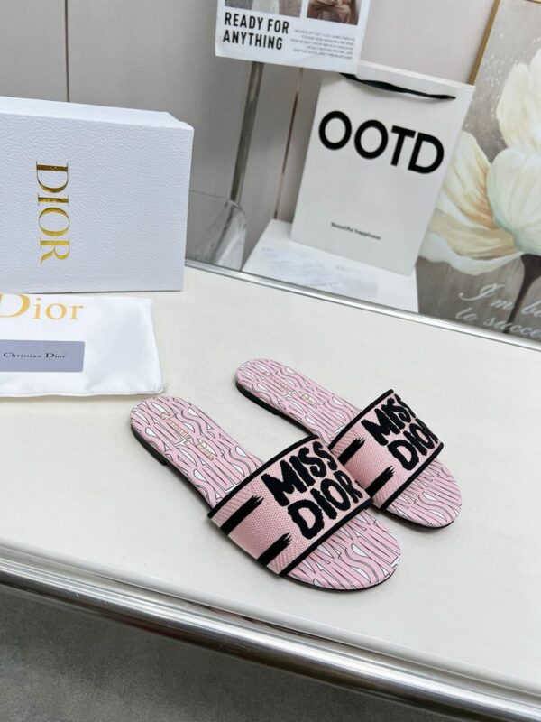 New Fashion Shoes D3152.1