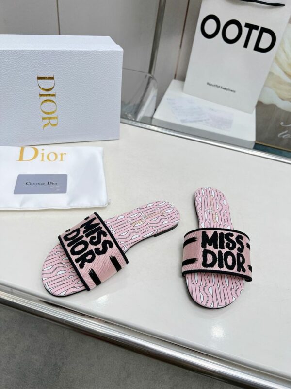 New Fashion Shoes D3152.1