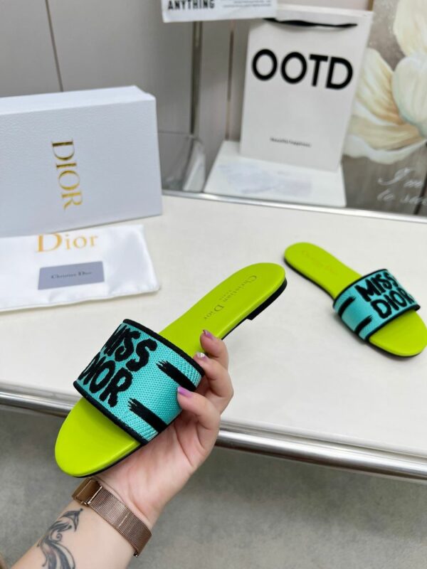 New Fashion Shoes D3152.1