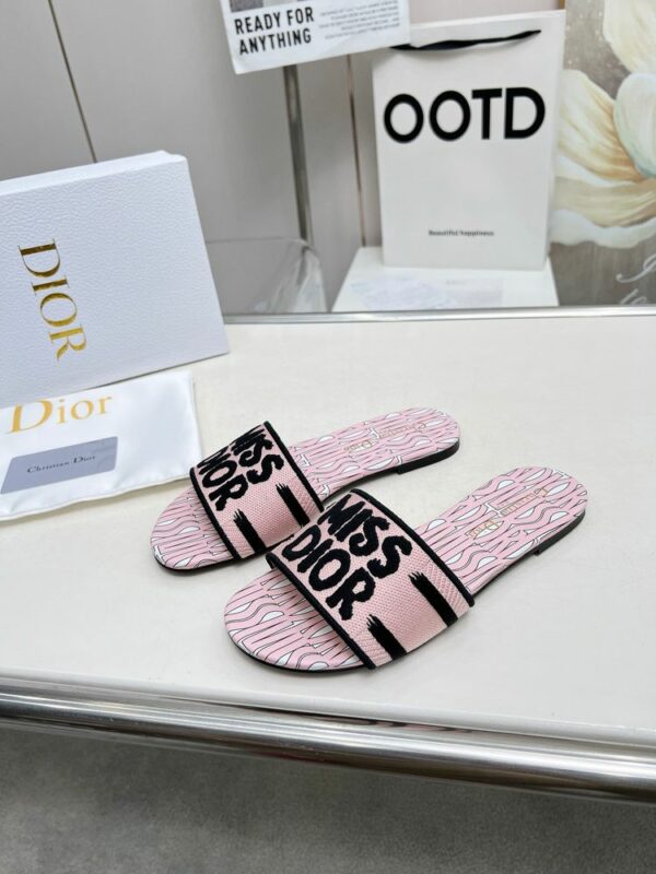 New Fashion Shoes D3152.1