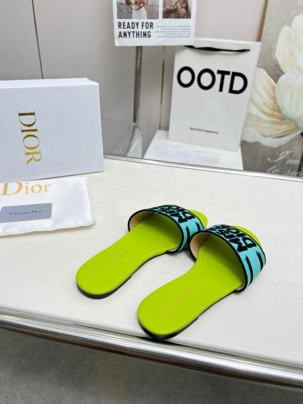 New Fashion Shoes D3152.1