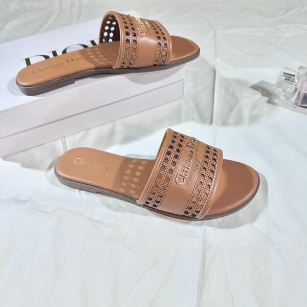 New Fashion Shoes D3151.1