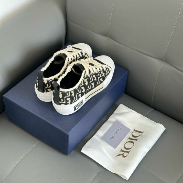 New Fashion Shoes D3142