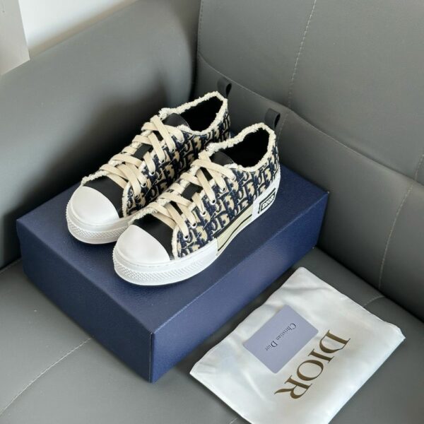 New Fashion Shoes D3142