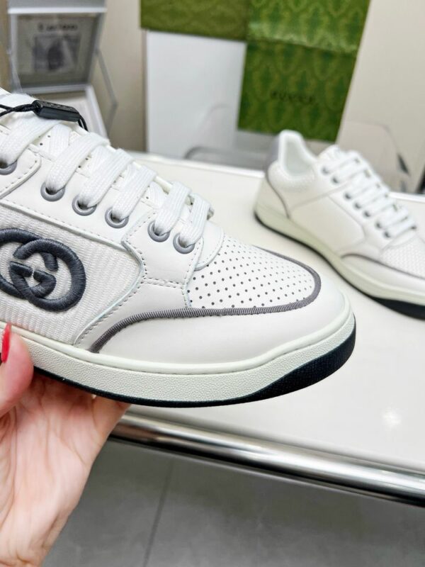 New Fashion Shoes G3360 .1