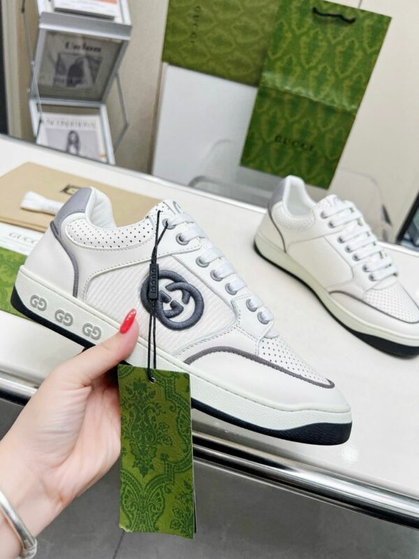 New Fashion Shoes G3360 .1