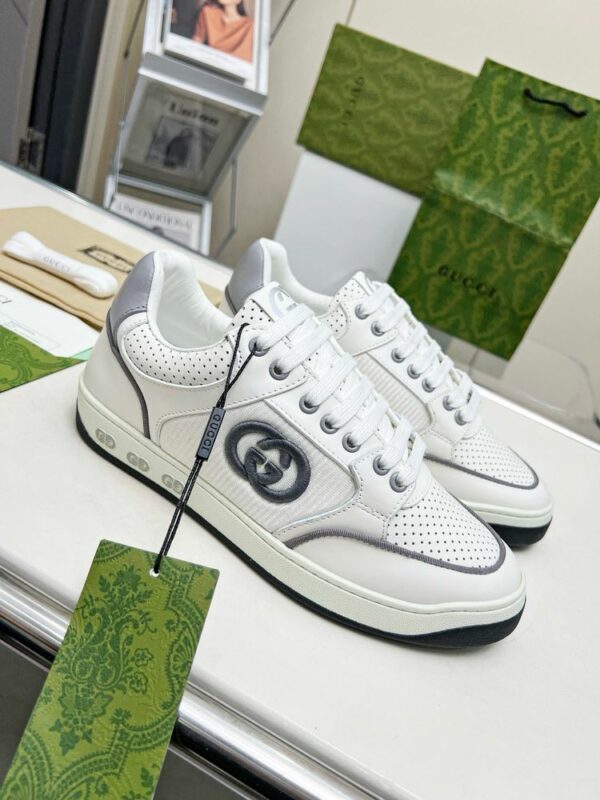 New Fashion Shoes G3360 .1