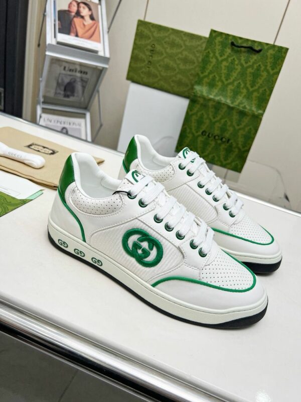New Fashion Shoes G3360 .1