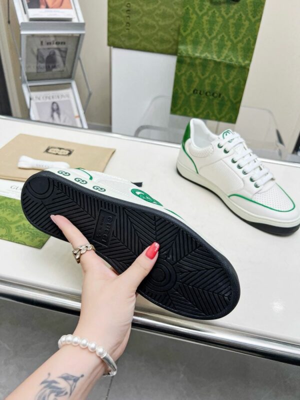New Fashion Shoes G3360 .1