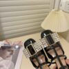 New Collection Fashion Shoes D3009