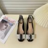 New Collection Fashion Shoes D3009