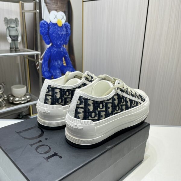 New Fashion Shoes D3111.1