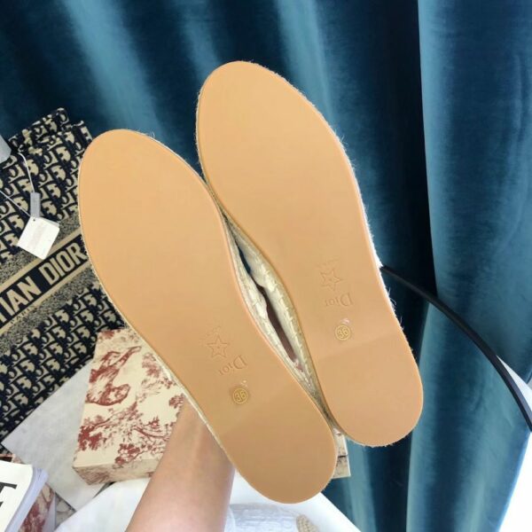 New Fashion Shoes D3136.1