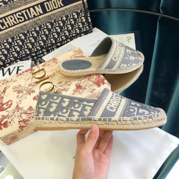 New Fashion Shoes D3136.1