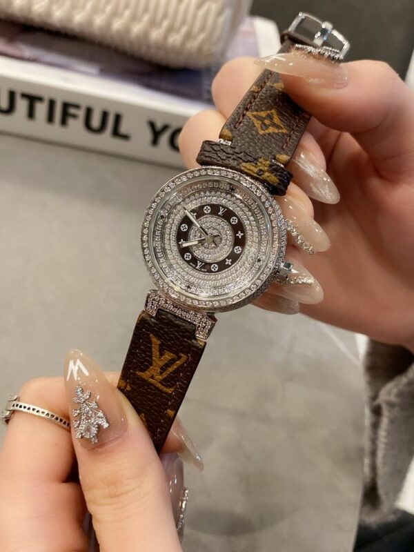 New Fashion LV Watch L042