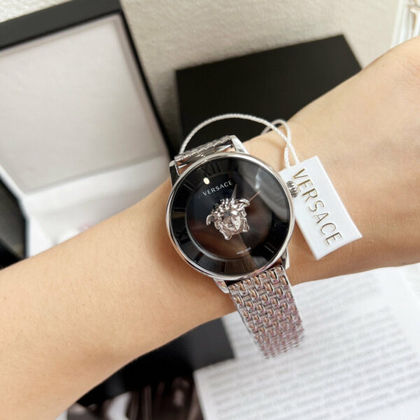 New Fashion Watch V3002