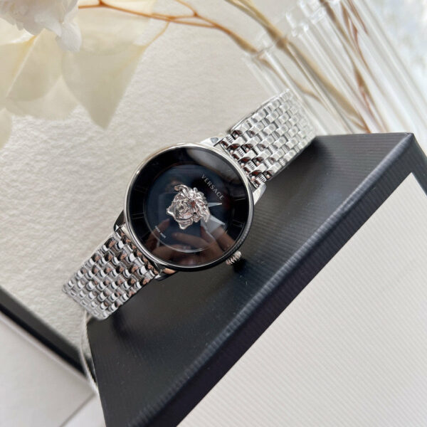 New Fashion Watch V3002
