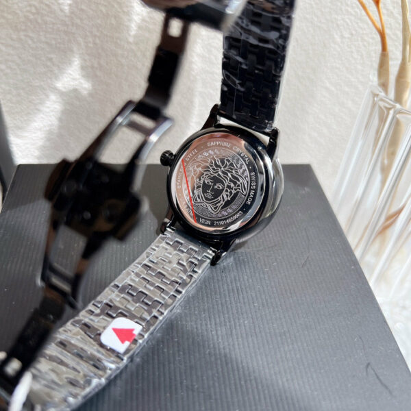 New Fashion Watch V3002