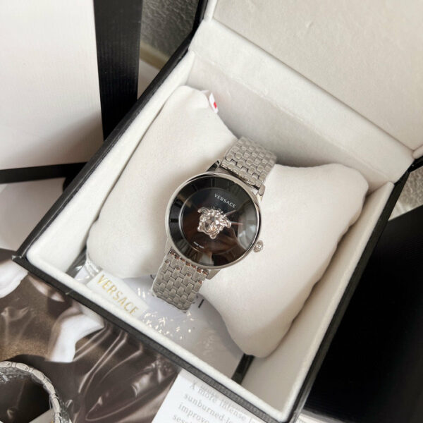 New Fashion Watch V3002