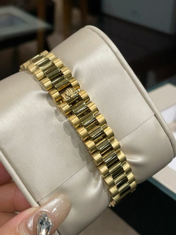 New Fashion RL Watch R025