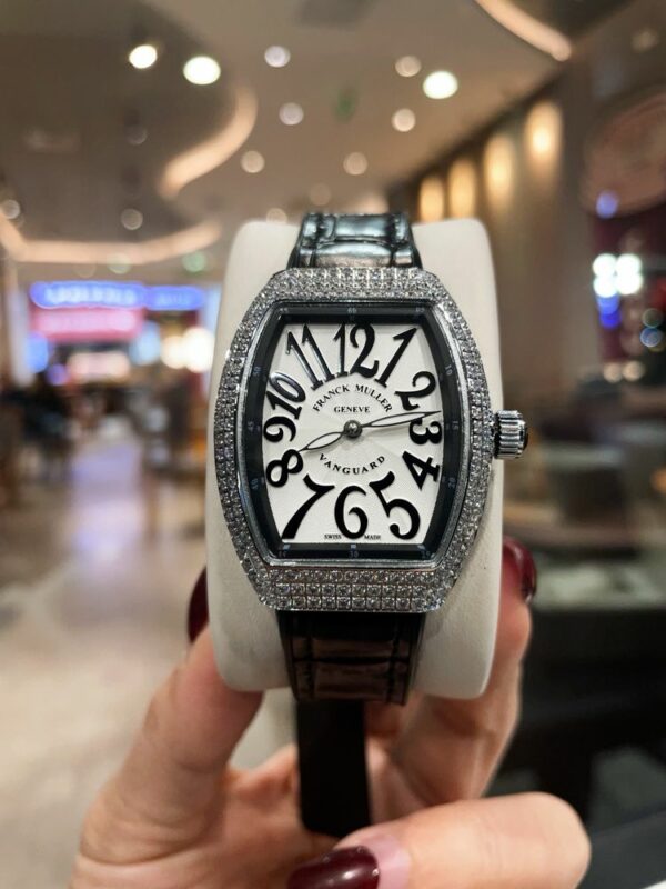 New Fashion Watch F001.1