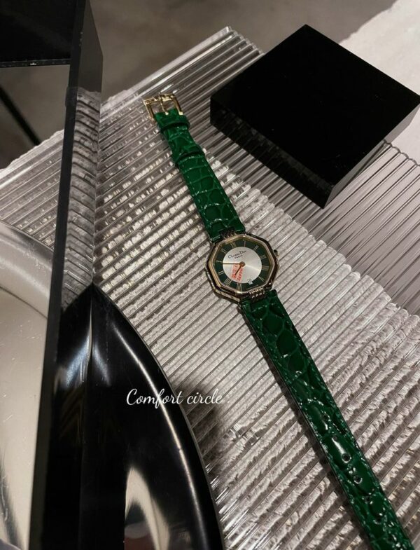 New Fashion Watch D001