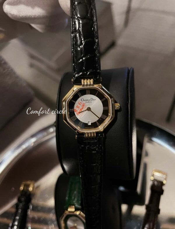New Fashion Watch D001