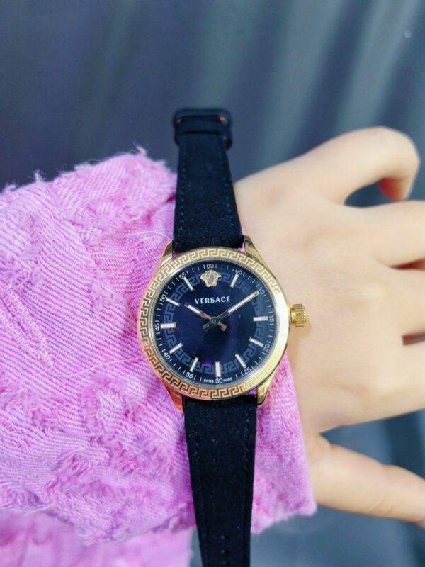 New Fashion Watch V002