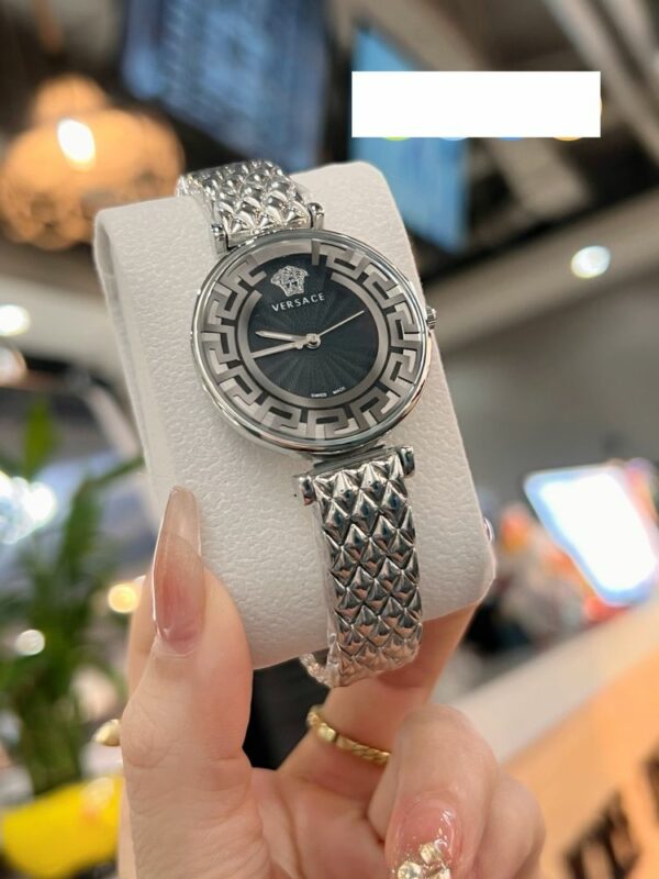 New Fashion Watch V001