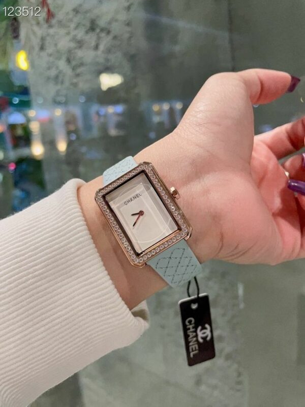 New Fashion Watch C3010