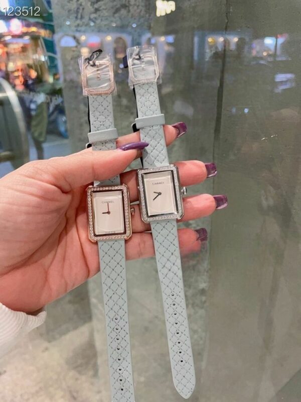 New Fashion Watch C3010