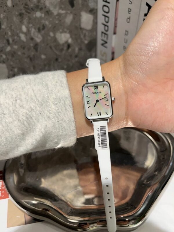 New Fashion Watch C3009