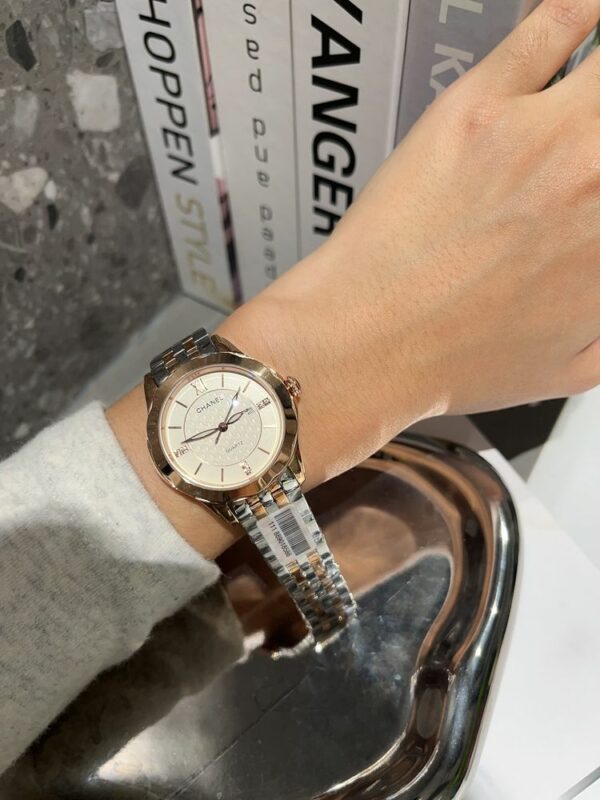 New Fashion Watch C3006