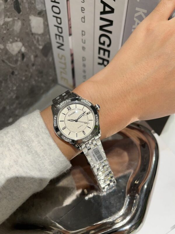 New Fashion Watch C3006