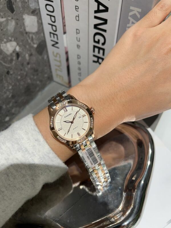 New Fashion Watch C3006