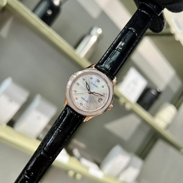 New Fashion Watch C3005