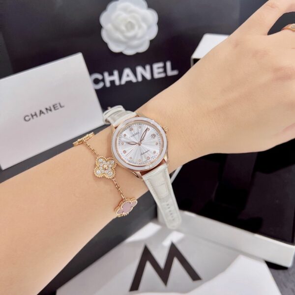 New Fashion Watch C3005