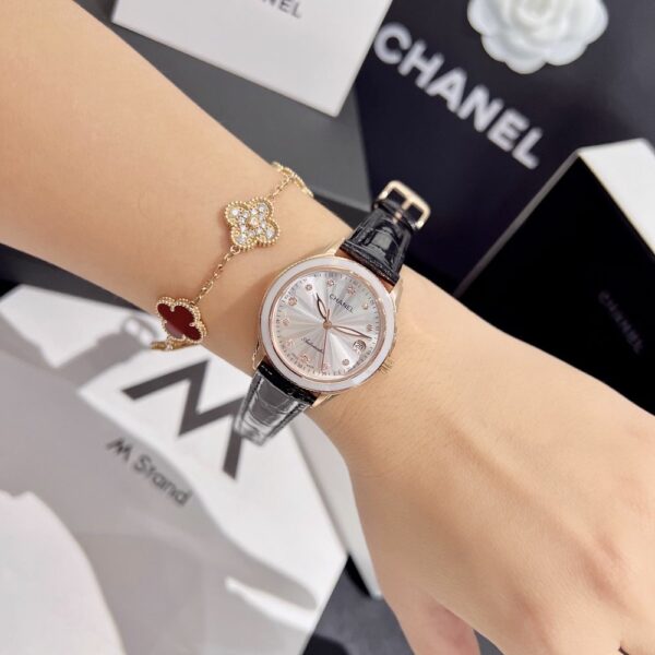 New Fashion Watch C3005