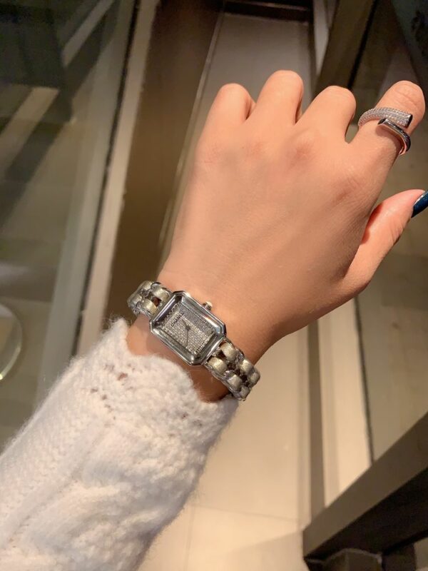 New Fashion Watch C3011