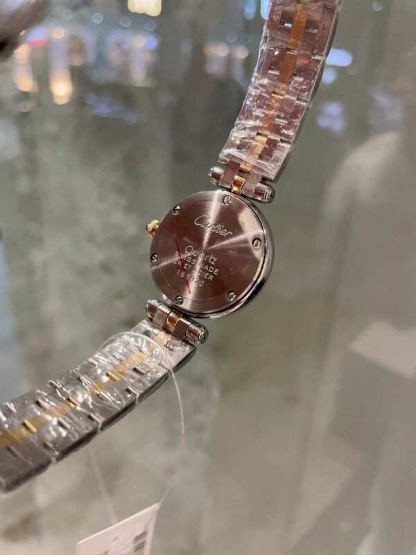 New Fashion Watch C3042