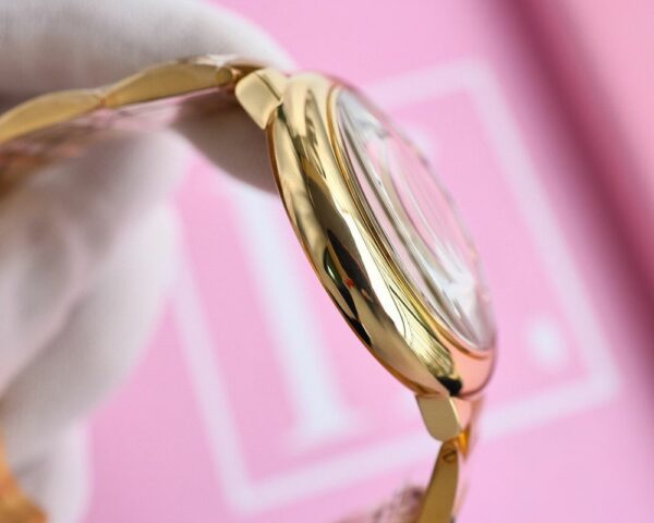 New Fashion Watch C3026