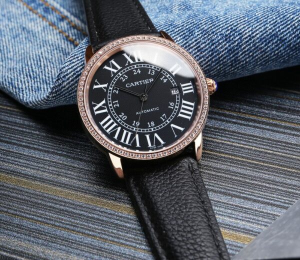 New Fashion Watch C3022