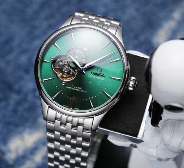 New Fashion Watch M3026.2