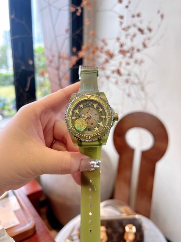 New Fashion Watch G3043