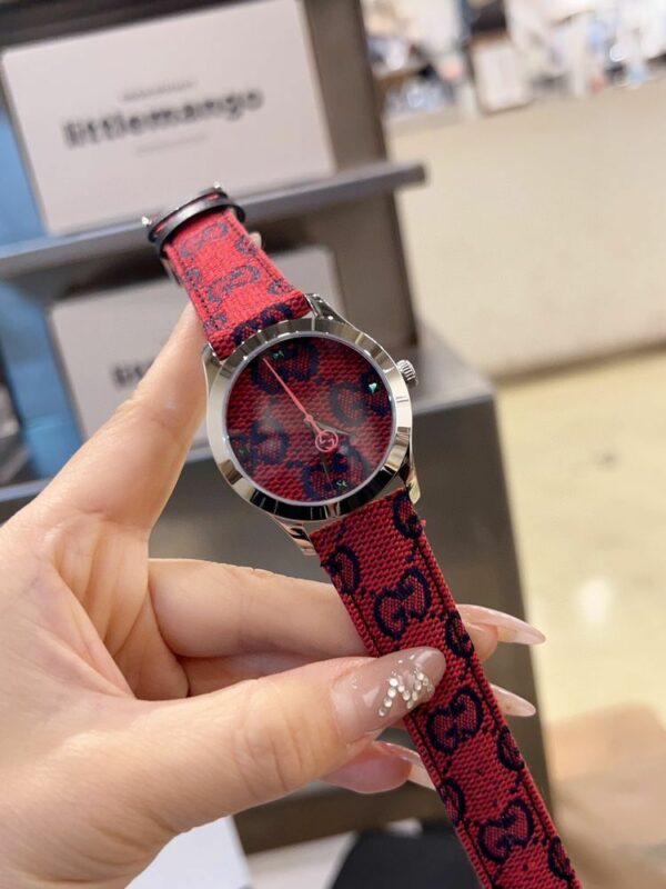 New Fashion Watch G3038.1